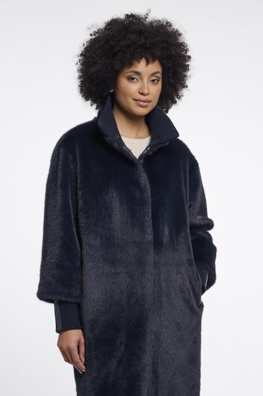 rino-pelle-cappotto-pilar-blu-navy-scuro-dark-navy rino & pelle cappotto in eco-pelliccia modello pilar colore blu navy scuro
